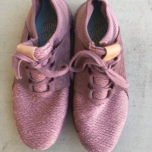 Pre-loved New Balance Size 8